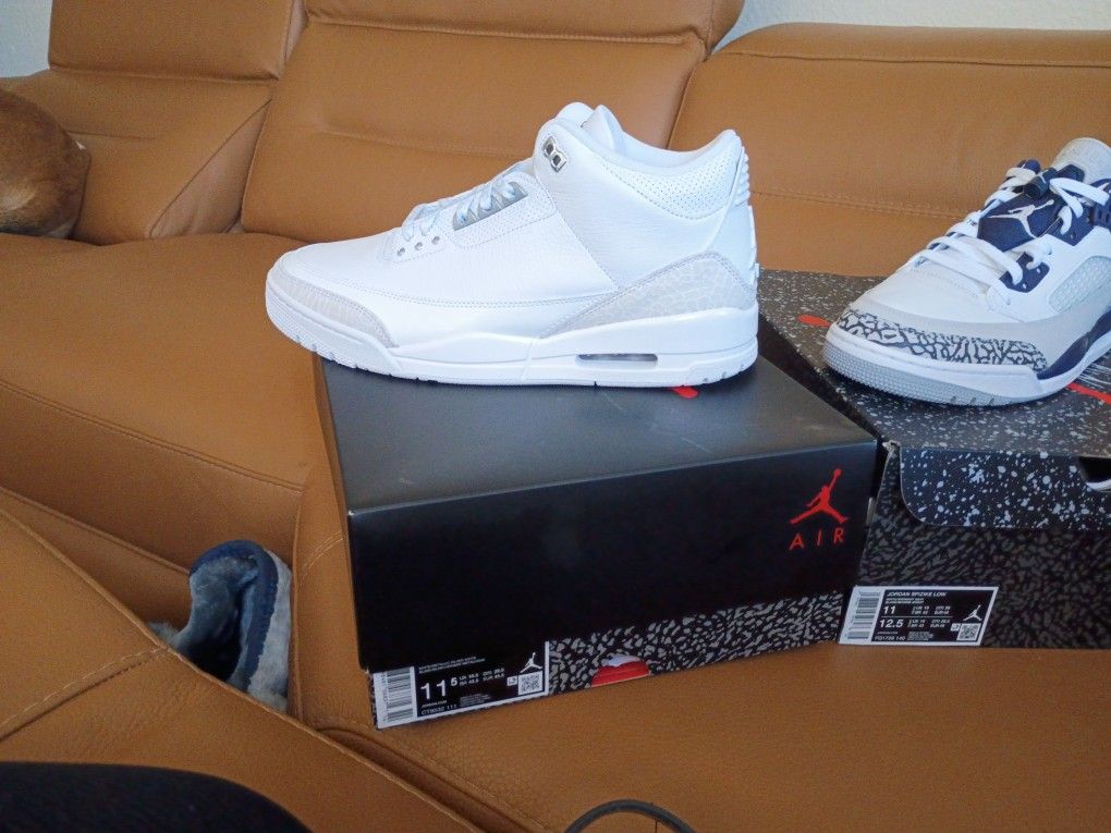 Jordan 3 Retro Metalic And White