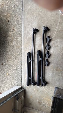 Yakima Ski Rack w/optional Thule Crossbars