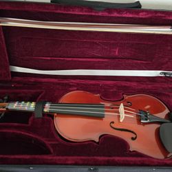 Selmer Aristocrat 1/2 size violin, student model