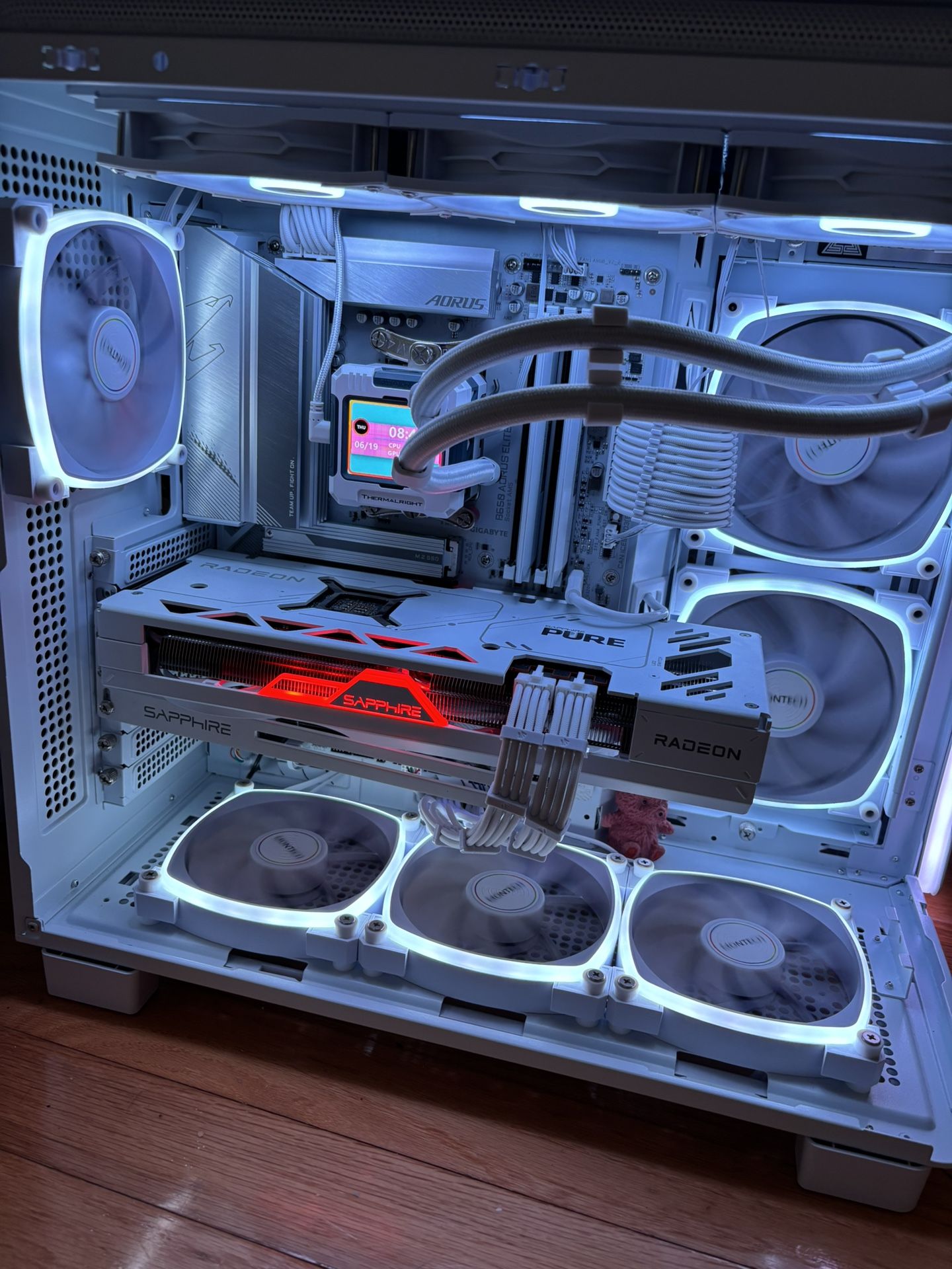 Powerful Custom built gaming pc built to handle high fps 1440P and 4K Gaming