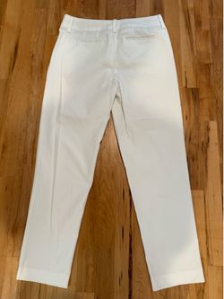 Woman’s White pants