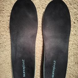 Superfeet all purpose support medium arch

Size 9