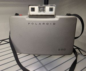 Vintage Polaroid Land Camera Automatic 220 Folding Instant Camera with Case & Instructions