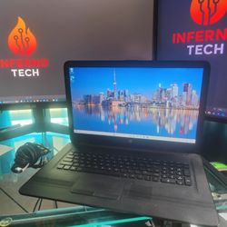 Windows 11 17" laptop Intel core I5 1,000 Gigabyte storage 8 GB RAM bright large screen