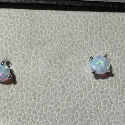 Opal Earrings Size 6mm