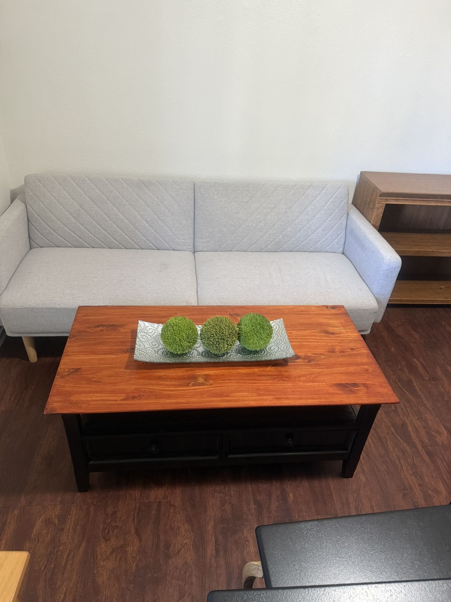 Coffee Table 44” Long 22” Wide And 18” 1/2 High In Good Condition Also Available Futon Behind It For $110 