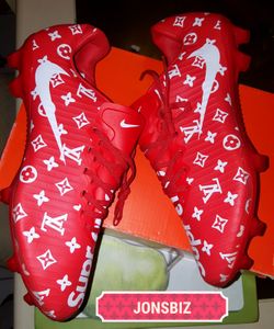 Nike supreme cheap cleats