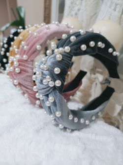 Pearls!!! ❤️❤️❤️ fashion headbands, hand made 🌟