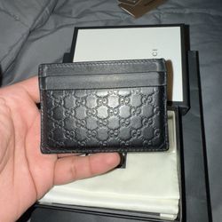 Gucci Card Holder - 100% Authentic