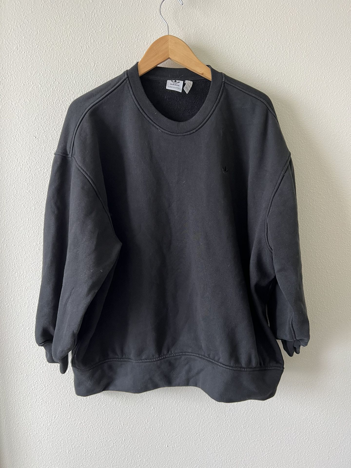 Adidas Black Sweater Size Large