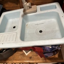 Your Kitchen Sink -Pretend Toy