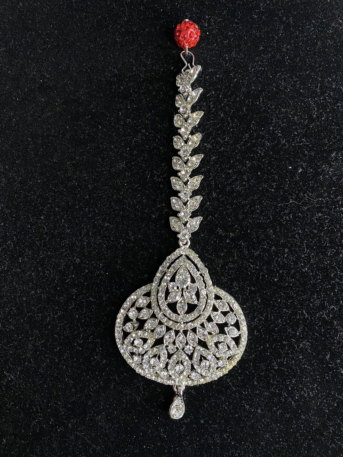 Single White Stone Tikli