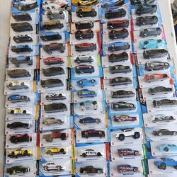 Hotwheels lot of 143