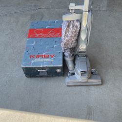 Kirby Vacuum With Kit