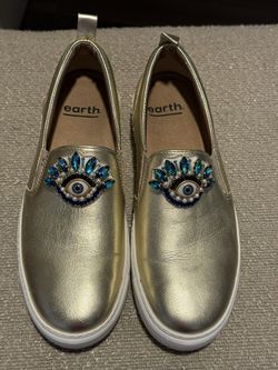 Gold Evil Eye Sneakers Size 7 Women 