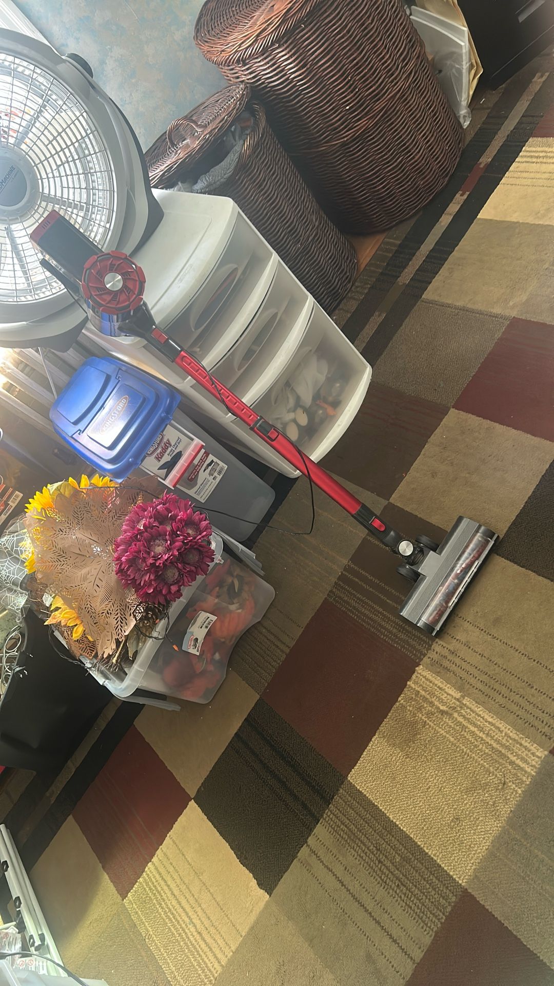 Cordless Vacuum