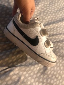 Nike shoes size 8
