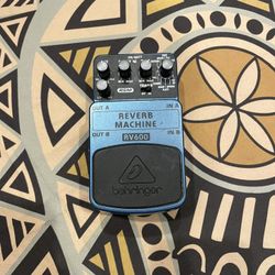 Behringer RC600 Reverb Guitar Pedal
