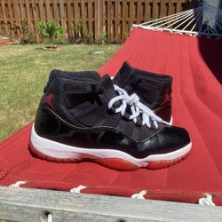 Jordan 11 Breds