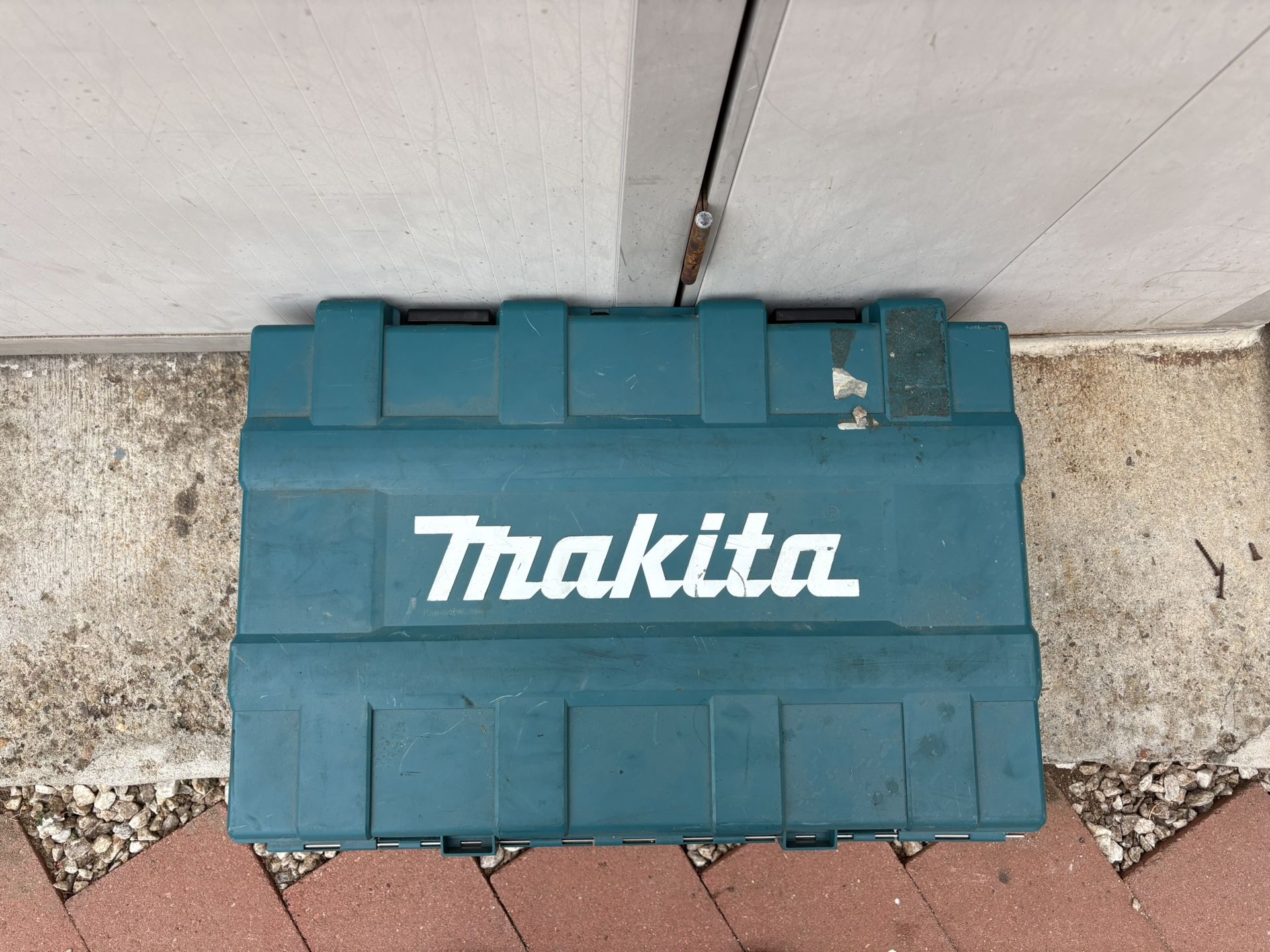 Makita Demolition Hammer