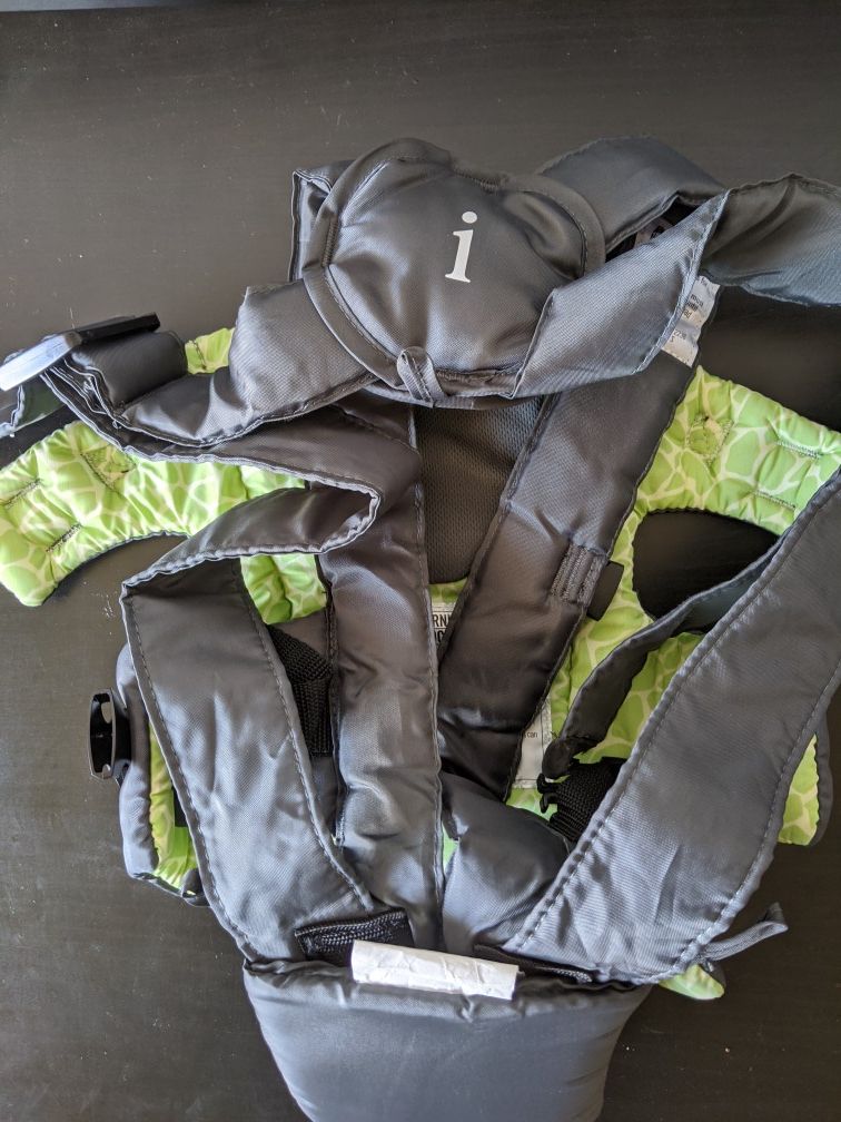 Infantino Baby carrier