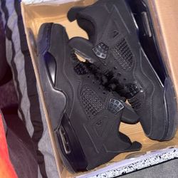 Black cat 4 sz 10