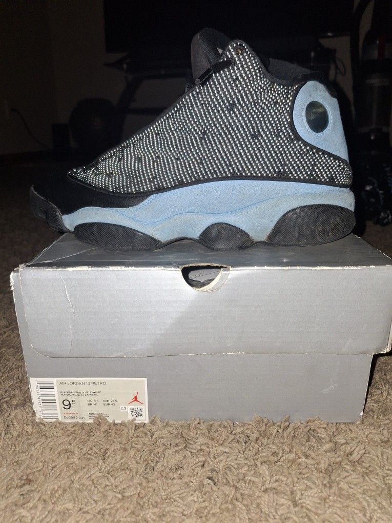 Jordan 13 University Blue Size 9