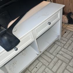 Elegant Wood Tv Stand With Drawers!!!