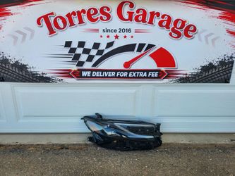 2025 - 2026 Toyota Camry Headlight Oem Passenger Side