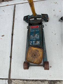 Car jack