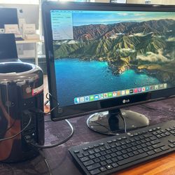 Apple Mac PRO 2.7Ghz 12-Core Xeon E5 32GB 512GB FirePro D700 12GB VRAM Music production//Video Editing