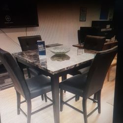 Brand New Chairs And Table For Sale With Free Delivery And Cash On Delivery 