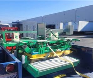 Industrial Green Roller Conveyor Transfer Equipment