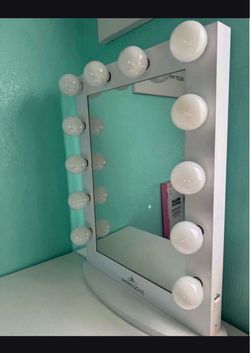 Impressions vanity mirror