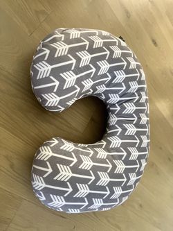 Nursing Pillow 