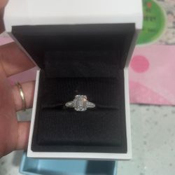 Silver Diamonds Ring moosea