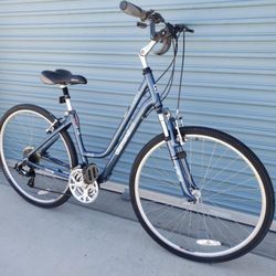 DIAMONBACK HYBRID BIKE 21 SPEEDS TIRE 700C SIZE L 