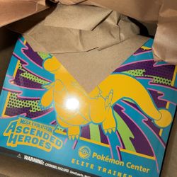 Pokemon Center ETB x1