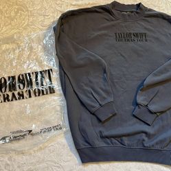 Taylor Swift Sweatshirt Eras tour Miami 10/18