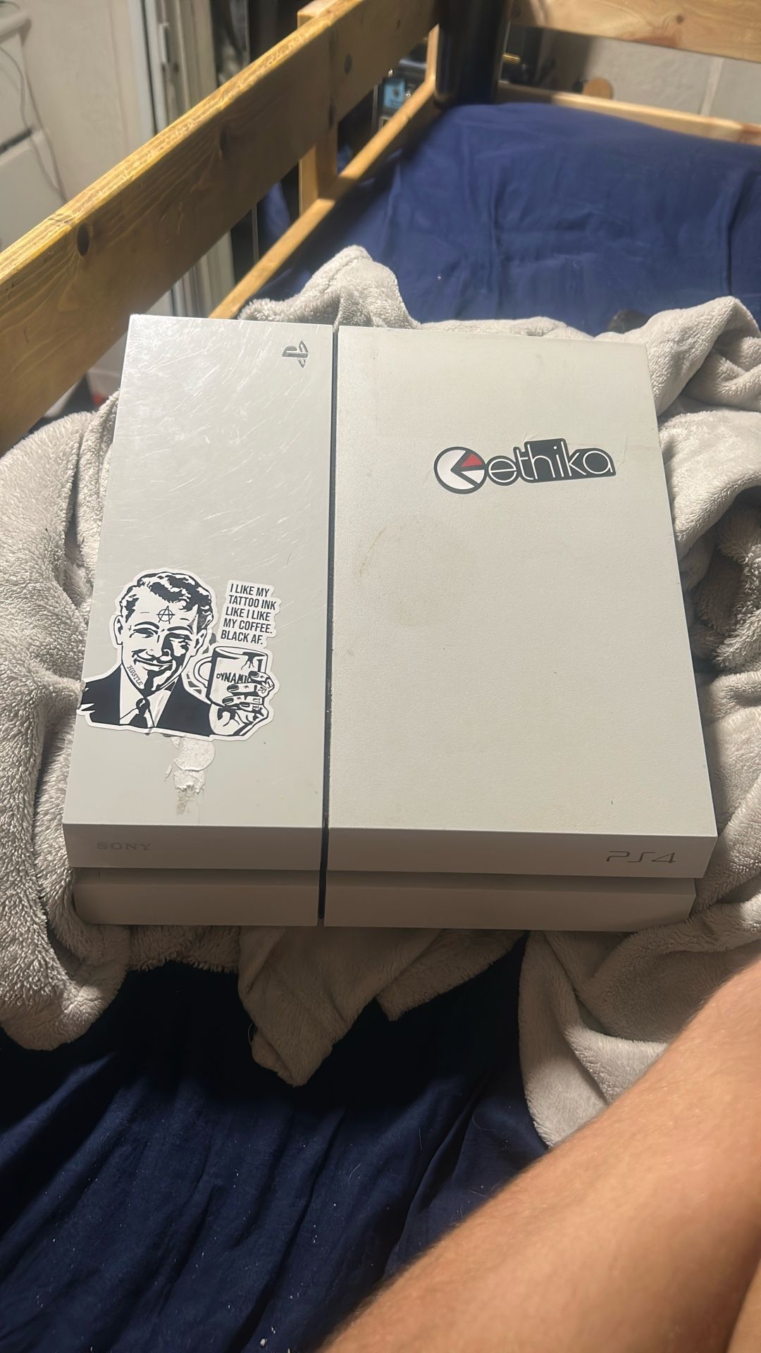 ps4 need gone no controller has power cord
