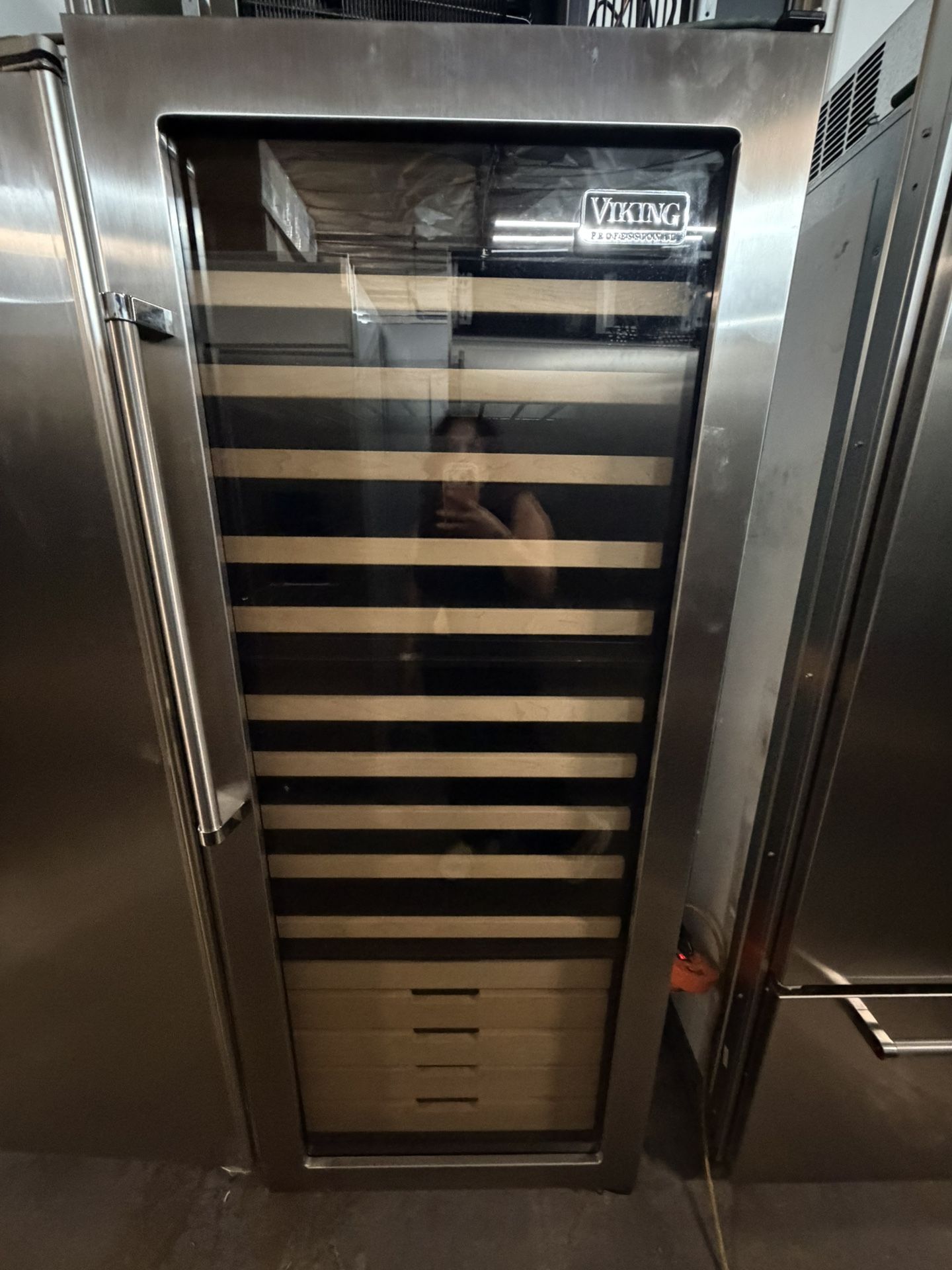 30” Viking Wine Cooler Stainless Steel Refrigerator 