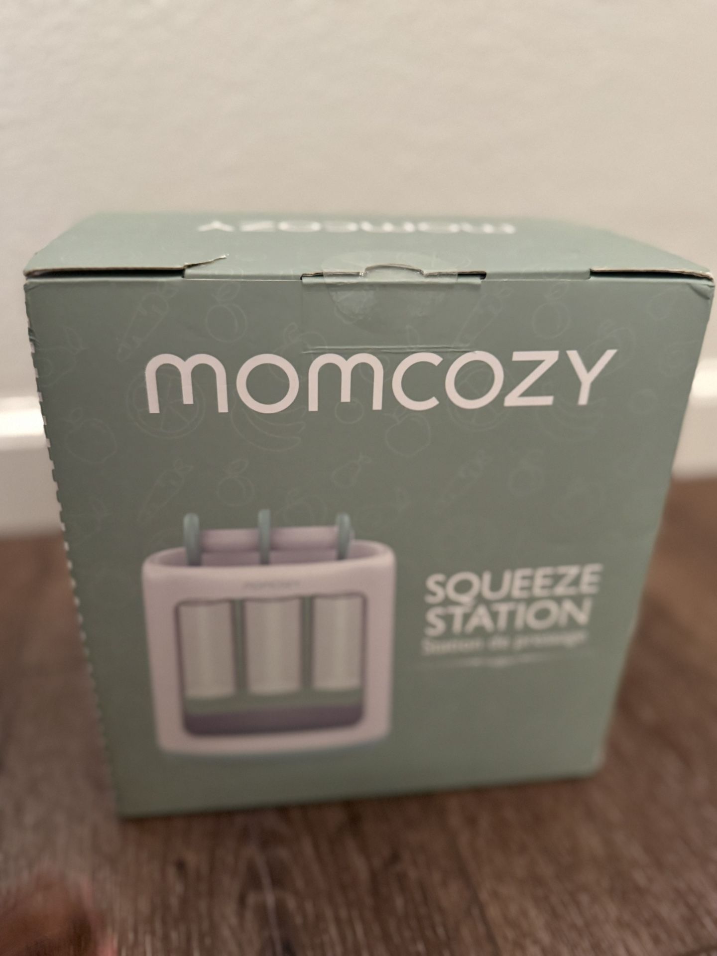 Momcozy Squeeze Station