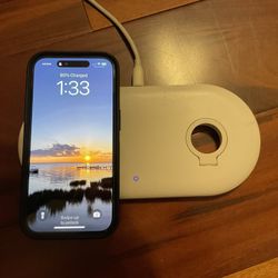 Anker Wireless Charging Station