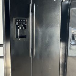 36W” 69H” Ge Refrigerator: todo Le Funciona Perfecto 👍🏻