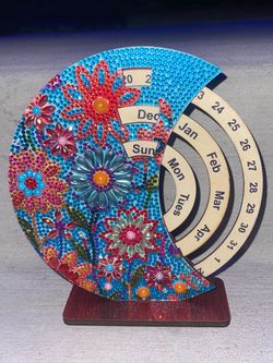 Diamond Art Perpetual Desk Calendar