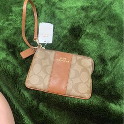 NWT Coach Mini Wallet Wristlet