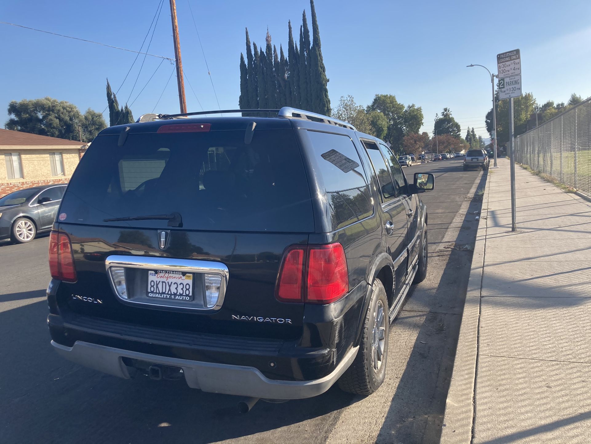 2004 Lincoln Navigator