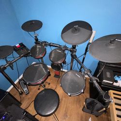 Alesis Crimson 2 Electric Drum Set W/ Roland KC-150 Amp & more