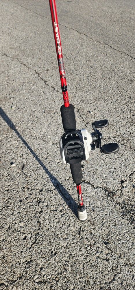 Abu Garcia Gen Ike Baitcast Fishing Rod Combo