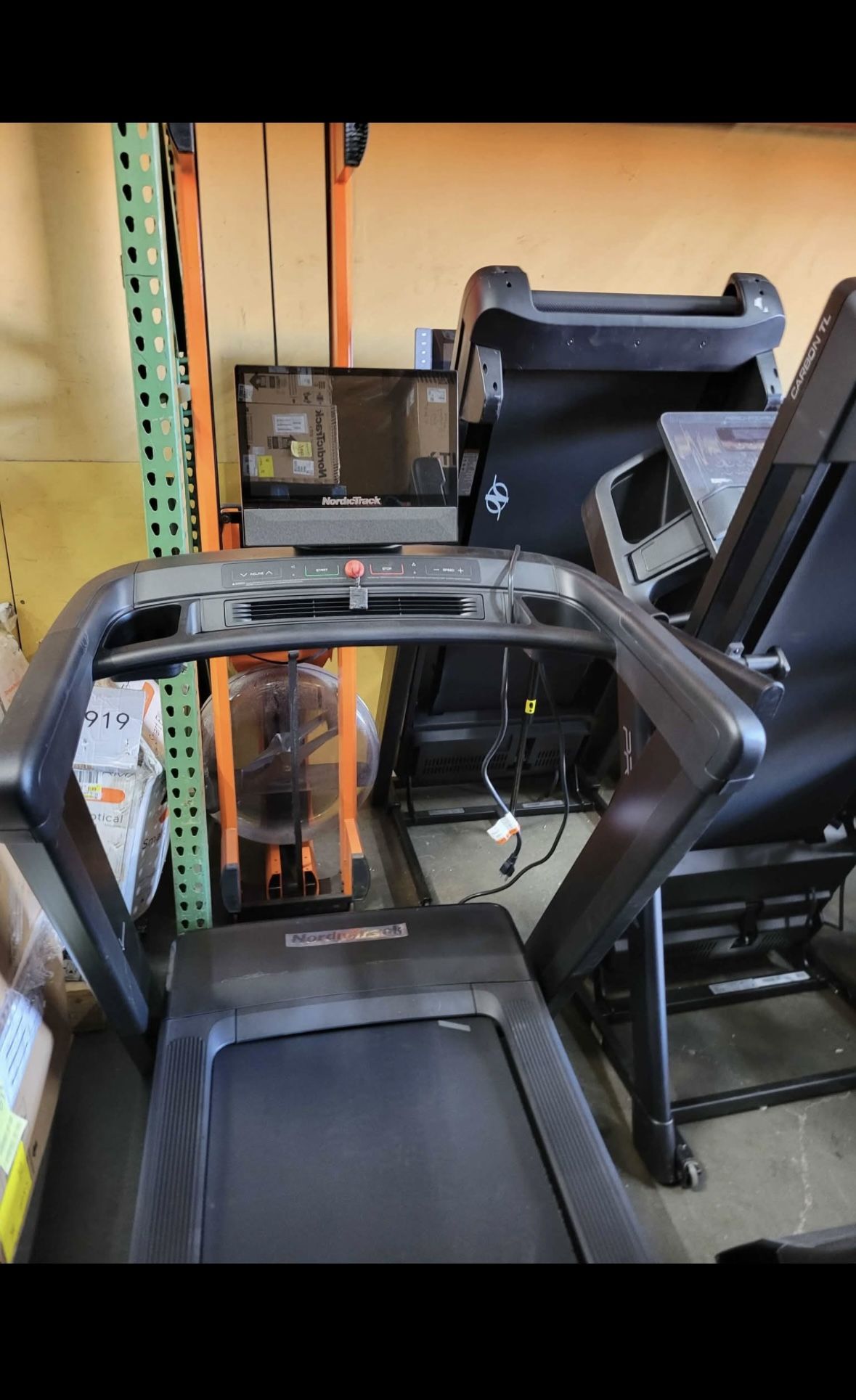 FULLERTON - 2025 Model Nordictrack Commercial 1750 Treadmill - 1300$